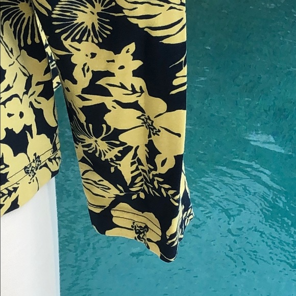 Weekenders zip up lightweight,floral print jacket - Picture 3 of 15